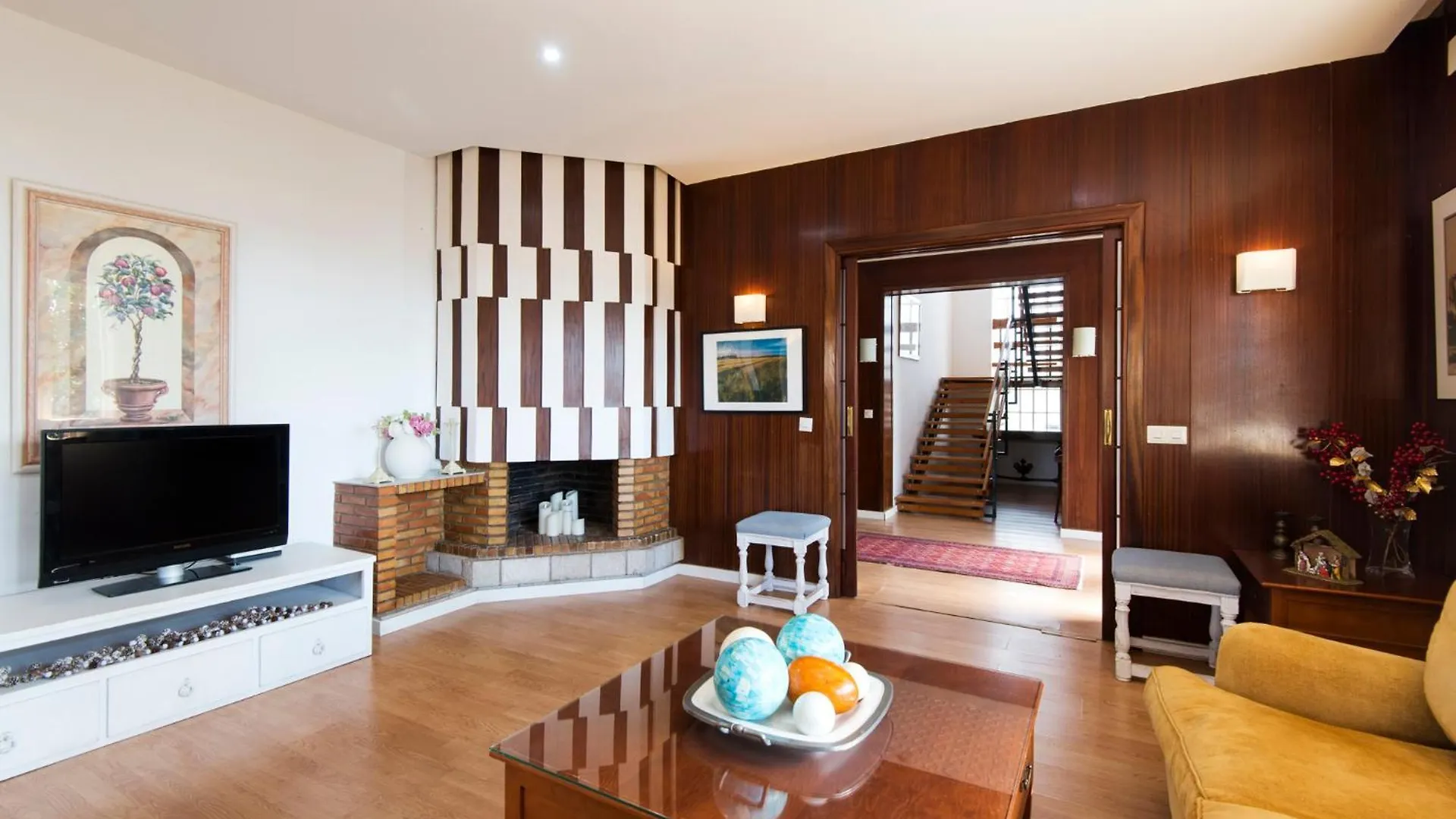 Queen Of The Ocean Villa: Stately Style House With Pool 말라가 0*,  스페인
