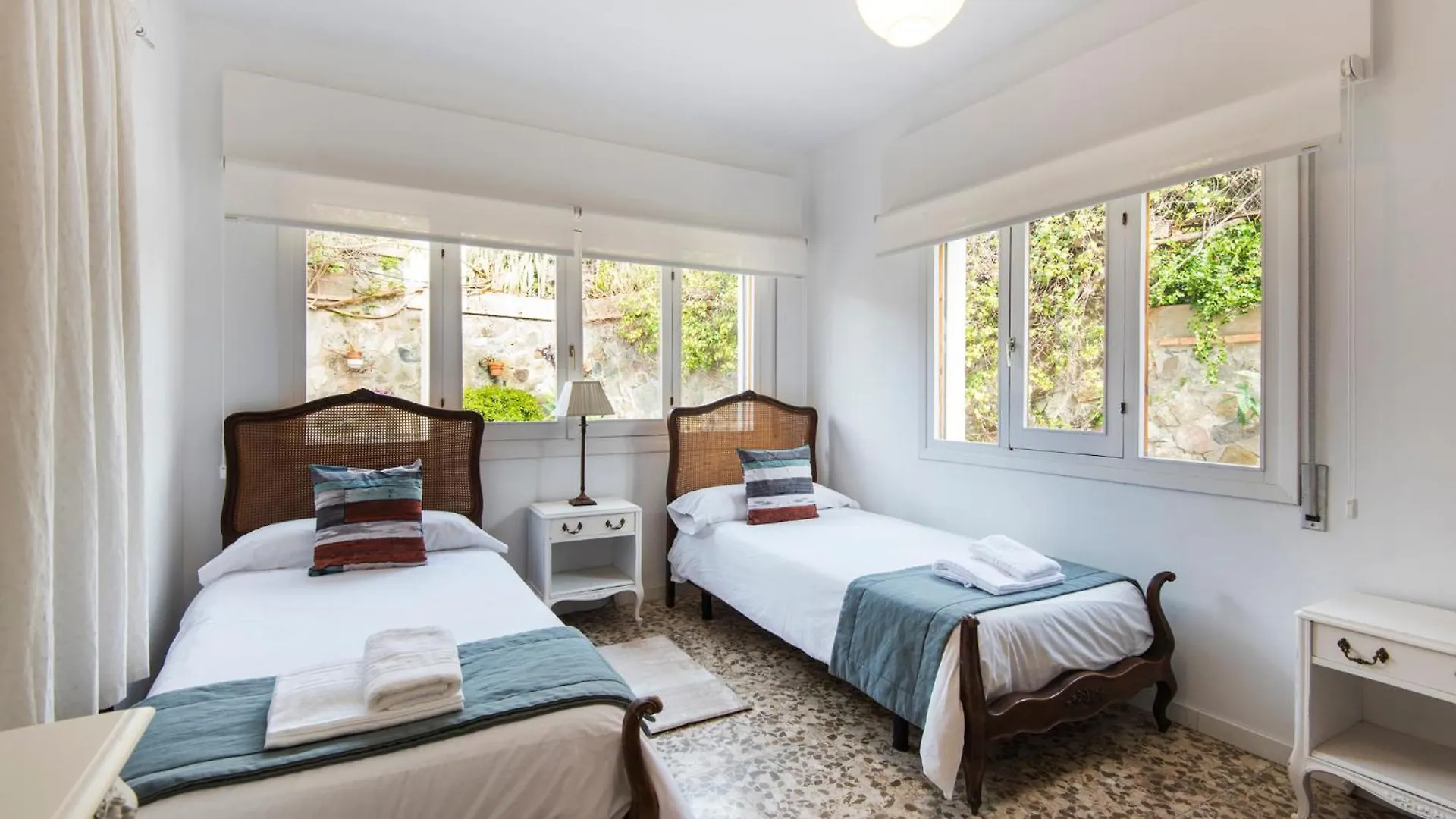 Queen Of The Ocean Villa: Stately Style House With Pool 말라가