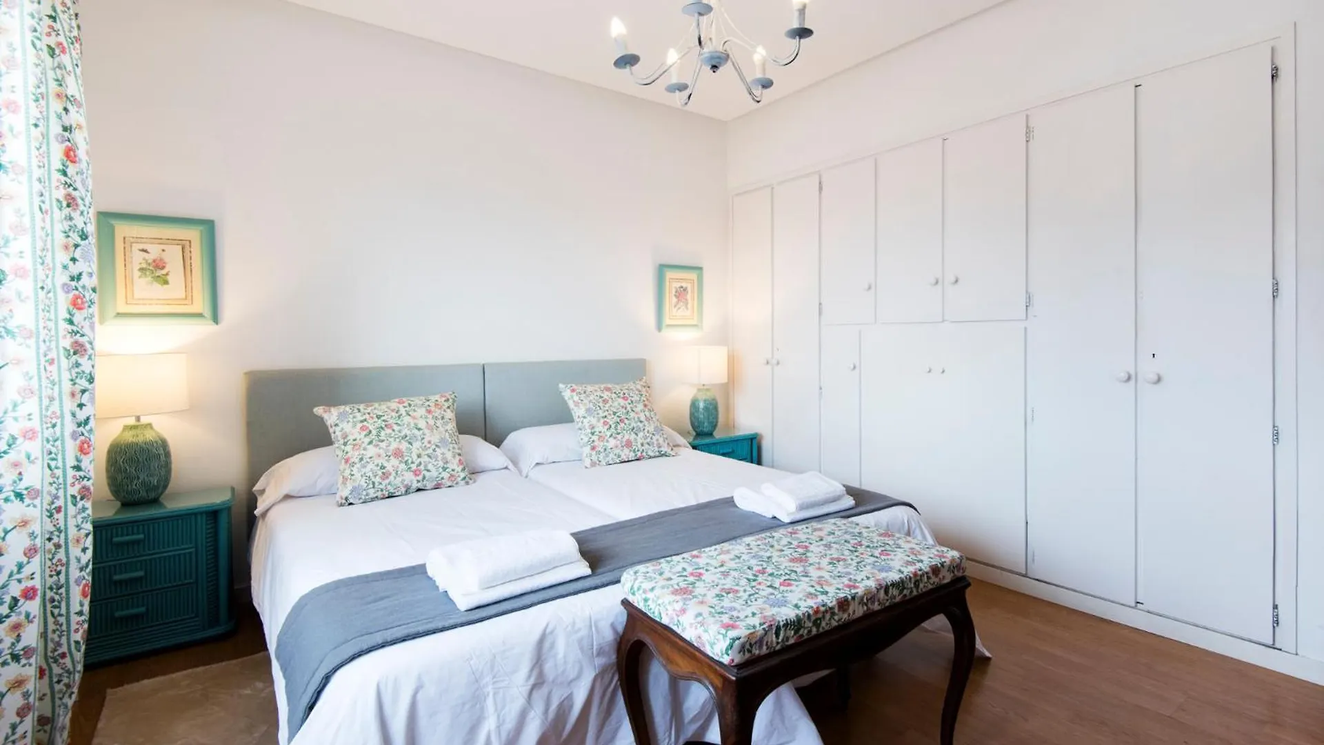 Queen Of The Ocean Villa: Stately Style House With Pool 말라가