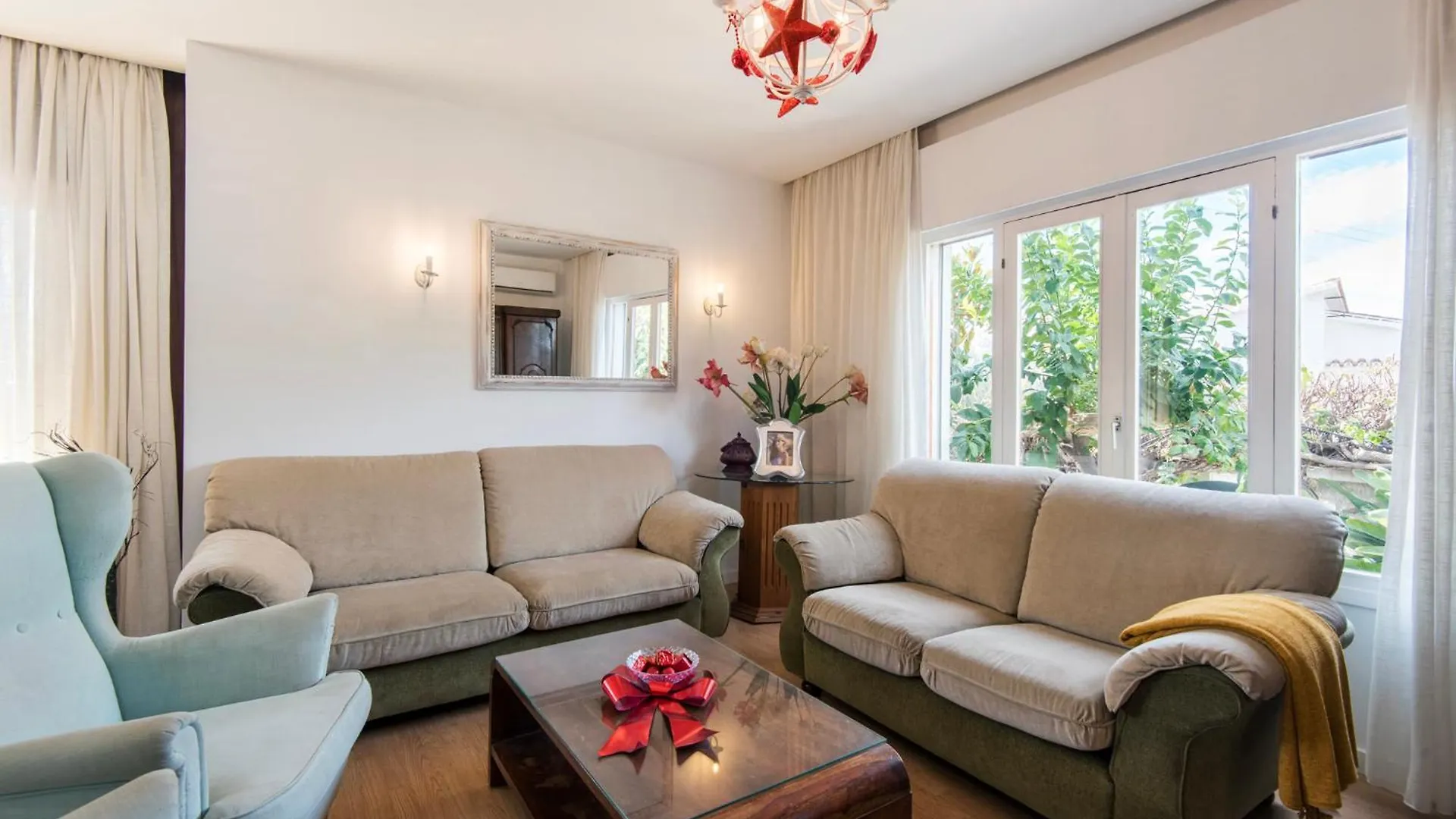 펜션 Queen Of The Ocean Villa: Stately Style House With Pool 말라가