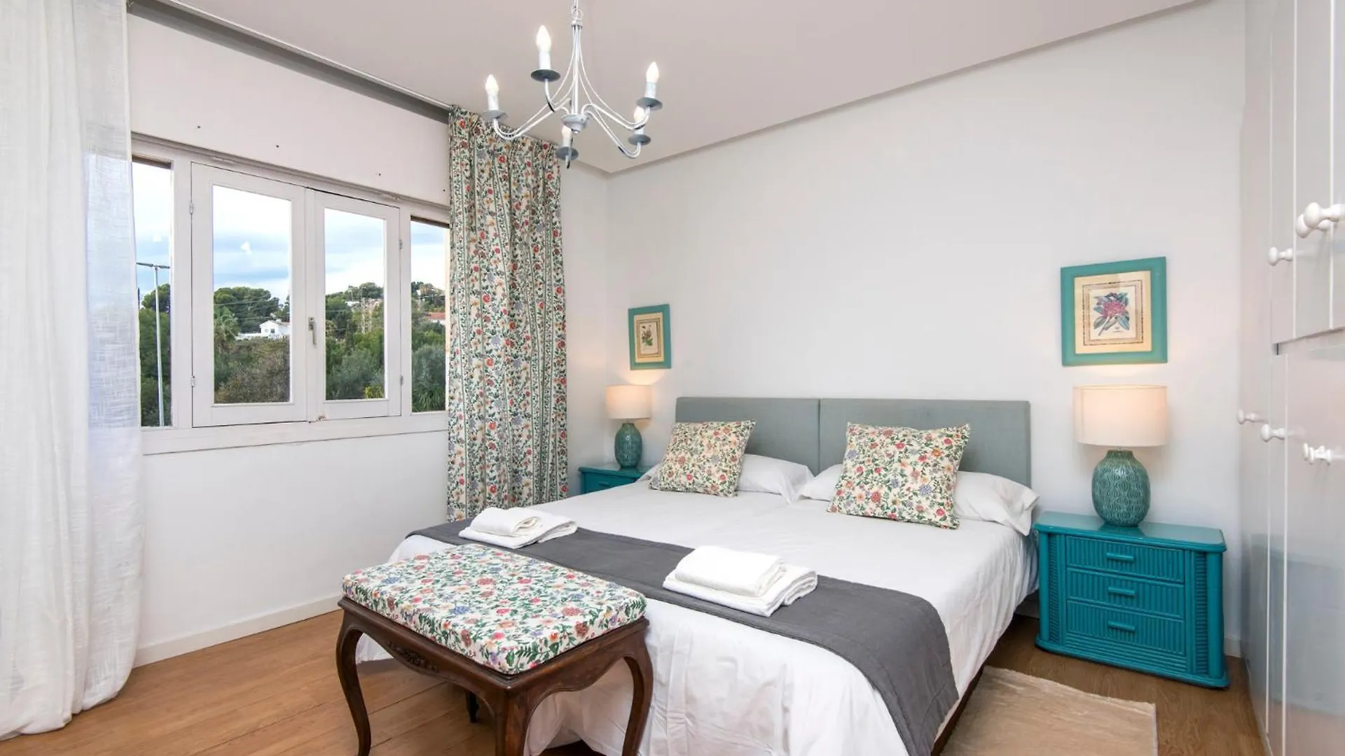 Queen Of The Ocean Villa: Stately Style House With Pool 말라가 펜션